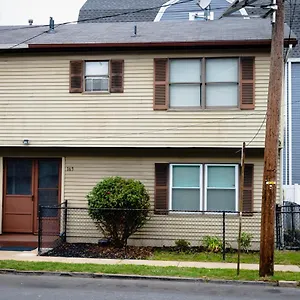 Apartment Great 2 Bedroom Condo,free Parking,easy Commute., Irvington